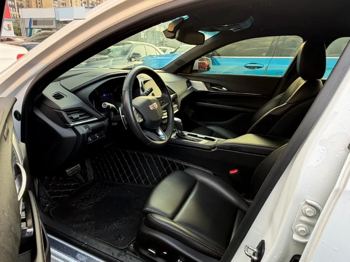 2021 Cadillac CT4 2.0T 237HP L4 8AT,autocango,china used car exporter,china ev exporter,chinese used car exporter,chinese used ev exporter