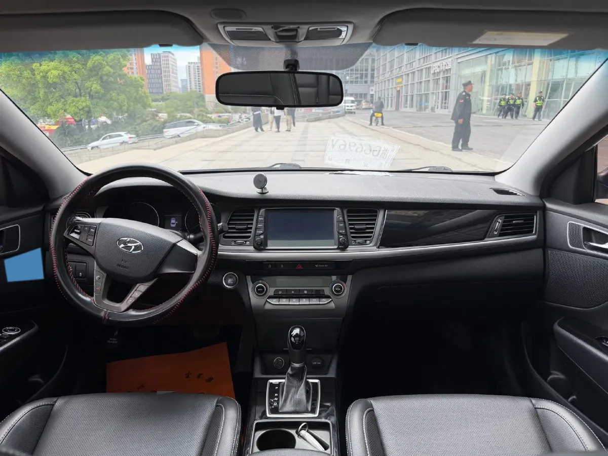 2017 Hyundai Mistra 1.6T 175HP L4 7DCT,autocango,china used car exporter,china ev exporter,chinese used car exporter,chinese used ev exporter