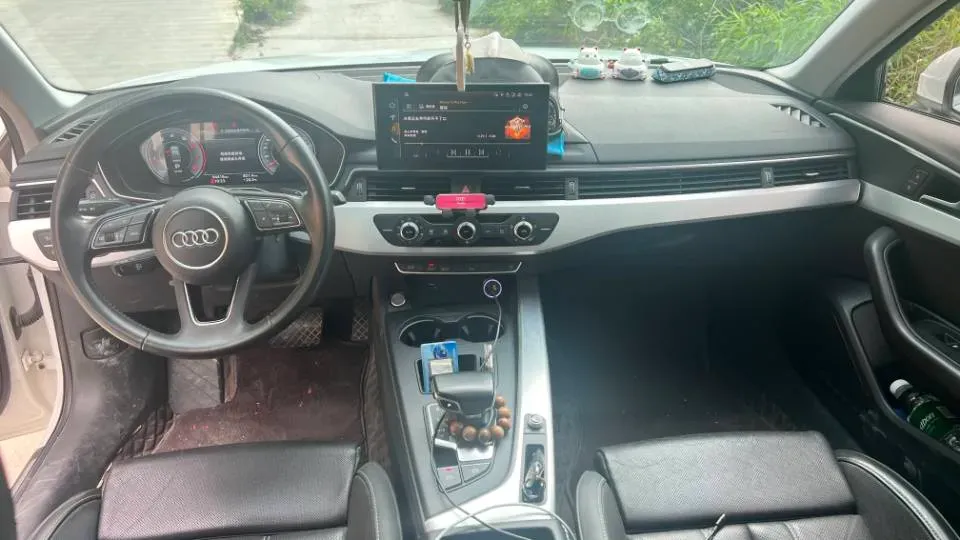 2020 Audi A4L 2.0T 190HP L4 7DCT,autocango,china used car exporter,china ev exporter,chinese used car exporter,chinese used ev exporter