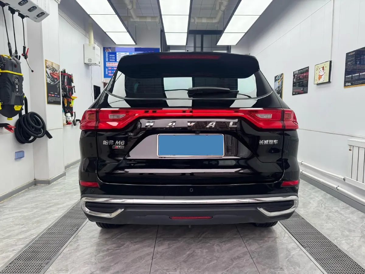2021 Haval M6 1.5T 150HP L4 7DCT,autocango,china used car exporter,china ev exporter,chinese used car exporter,chinese used ev exporter