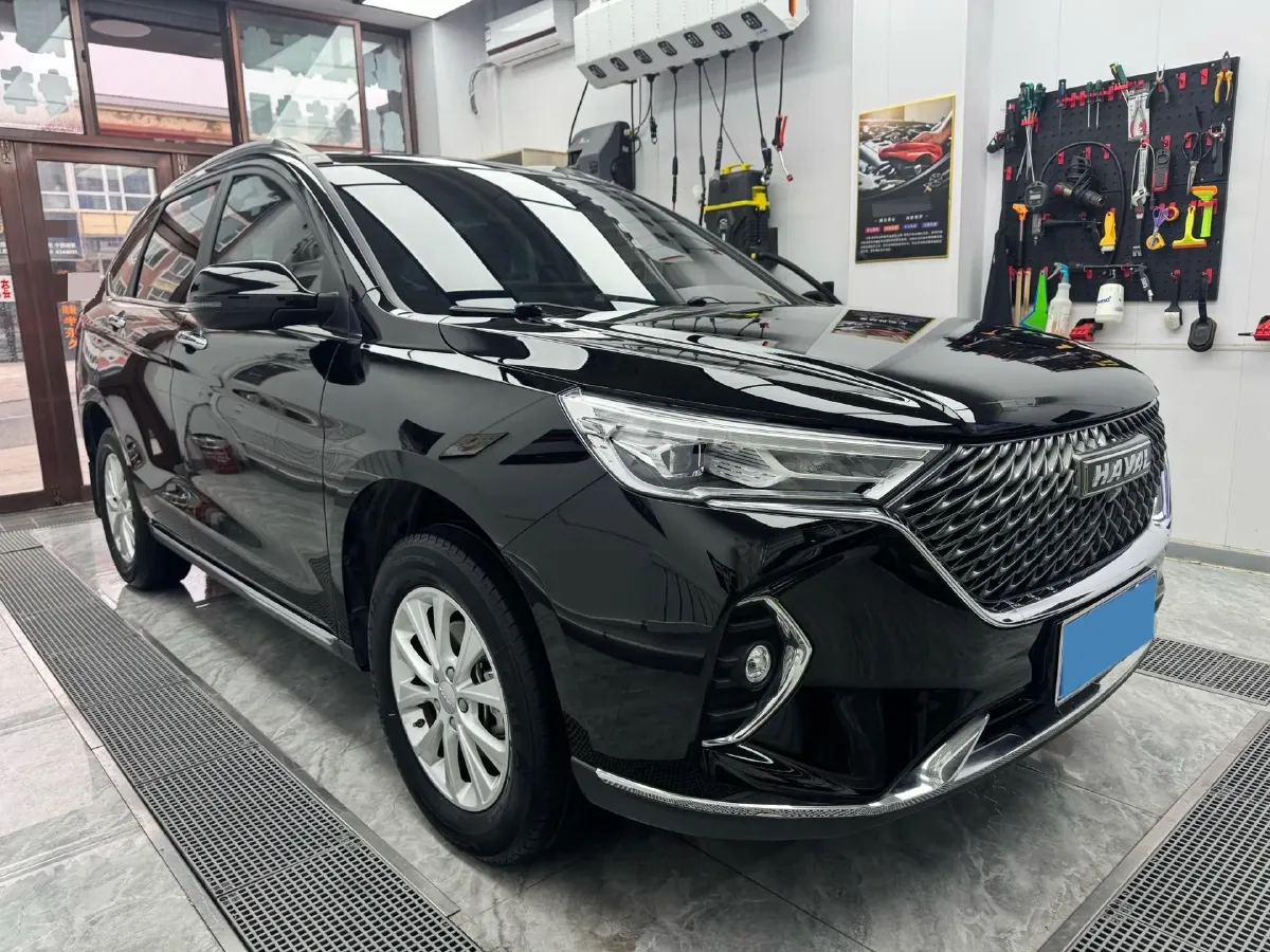 2021 Haval M6 1.5T 150HP L4 7DCT,autocango,china used car exporter,china ev exporter,chinese used car exporter,chinese used ev exporter