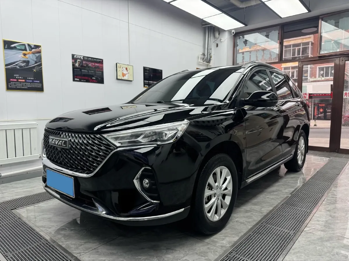 2021 Haval M6 1.5T 150HP L4 7DCT,autocango,china used car exporter,china ev exporter,chinese used car exporter,chinese used ev exporter