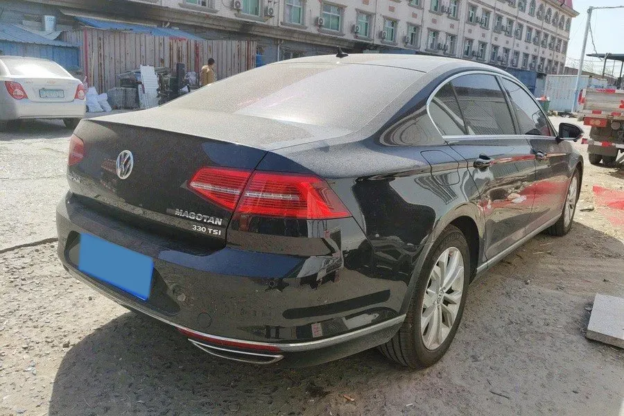 2019 Volkswagen Magotan 2.0T 186HP L4 7DCT,autocango,china used car exporter,china ev exporter,chinese used car exporter,chinese used ev exporter