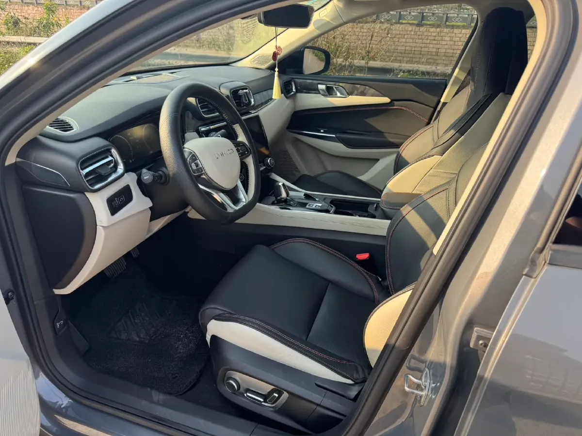 2018 Toyota C-HR 2.0L 171HP L4 CVT,autocango,china used car exporter,china ev exporter,chinese used car exporter,chinese used ev exporter