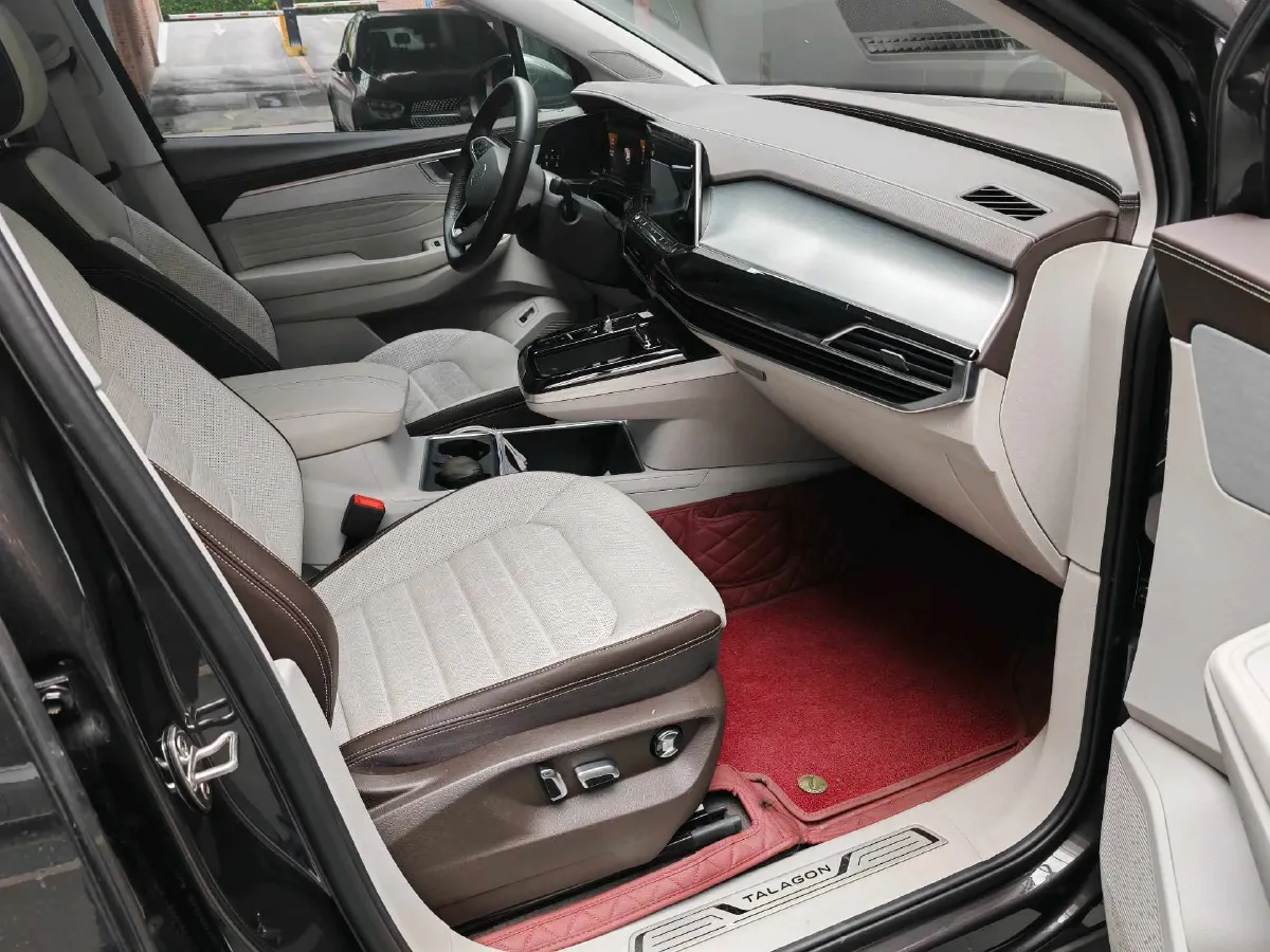 2022 Volkswagen Talagon 2.0T 220HP L4 7DCT,autocango,china used car exporter,china ev exporter,chinese used car exporter,chinese used ev exporter