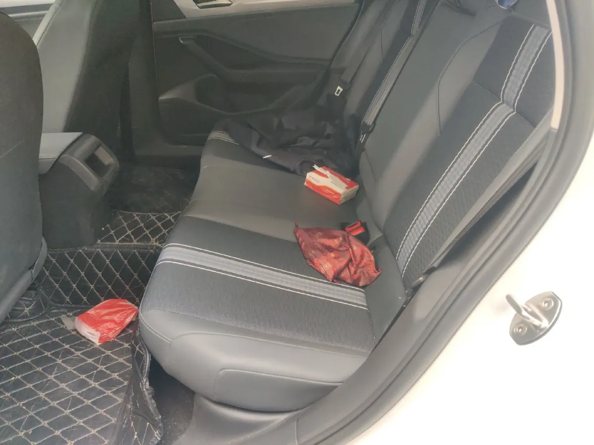 2024 Volkswagen Sagitar 1.5T 160HP L4 7DCT,autocango,china used car exporter,china ev exporter,chinese used car exporter,chinese used ev exporter