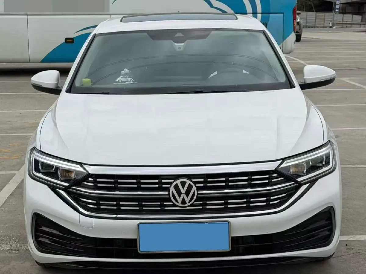2024 Volkswagen Sagitar 1.5T 160HP L4 7DCT,autocango,china used car exporter,china ev exporter,chinese used car exporter,chinese used ev exporter