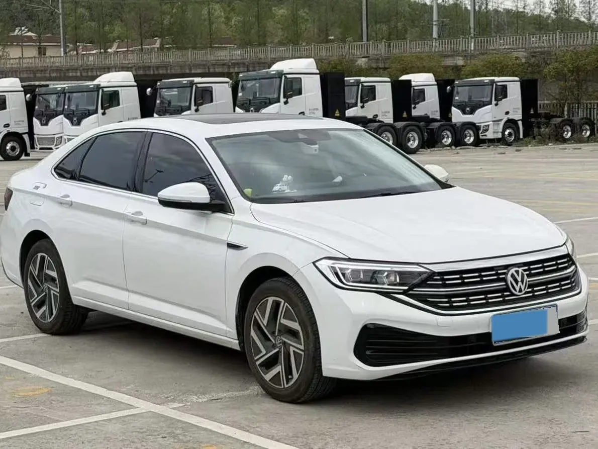 2024 Volkswagen Sagitar 1.5T 160HP L4 7DCT,autocango,china used car exporter,china ev exporter,chinese used car exporter,chinese used ev exporter