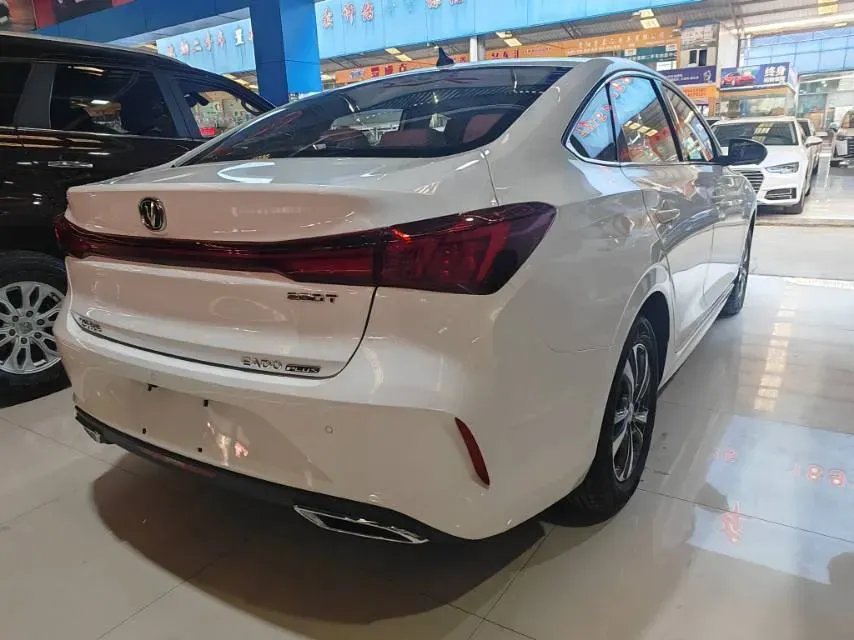 2023 ChangAn Eado 1.4T 160HP L4 7DCT,autocango,china used car exporter,china ev exporter,chinese used car exporter,chinese used ev exporter