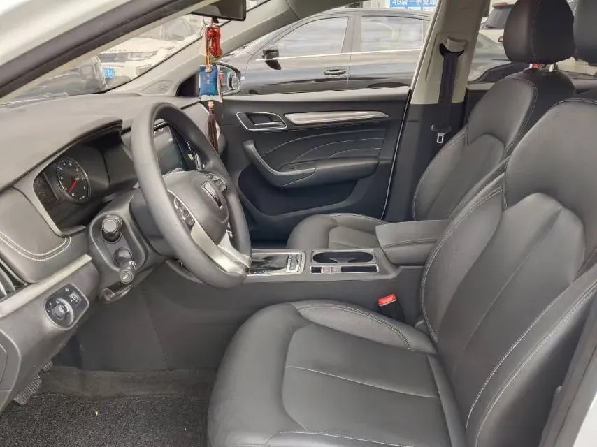 2019 Roewe i6 1.6L 125HP L4 CVT,autocango,china used car exporter,china ev exporter,chinese used car exporter,chinese used ev exporter