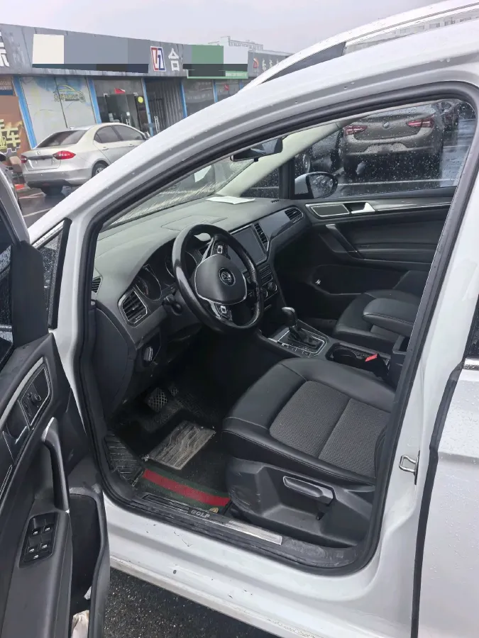 2018 Volkswagen Golf Sportsvan 1.4T 131HP L4 7DCT,autocango,china used car exporter,china ev exporter,chinese used car exporter,chinese used ev exporter