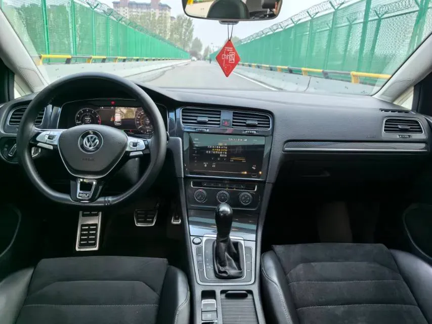 2020 Volkswagen Golf 1.4T 150HP L4 7DCT,autocango,china used car exporter,china ev exporter,chinese used car exporter,chinese used ev exporter