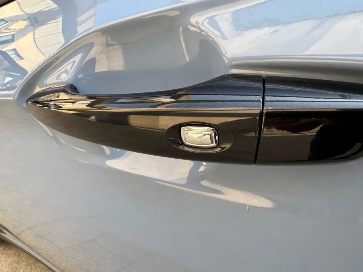 2023 DongFeng Aeolus YiXuan 1.5T 197HP L4 6DCT,autocango,china used car exporter,china ev exporter,chinese used car exporter,chinese used ev exporter