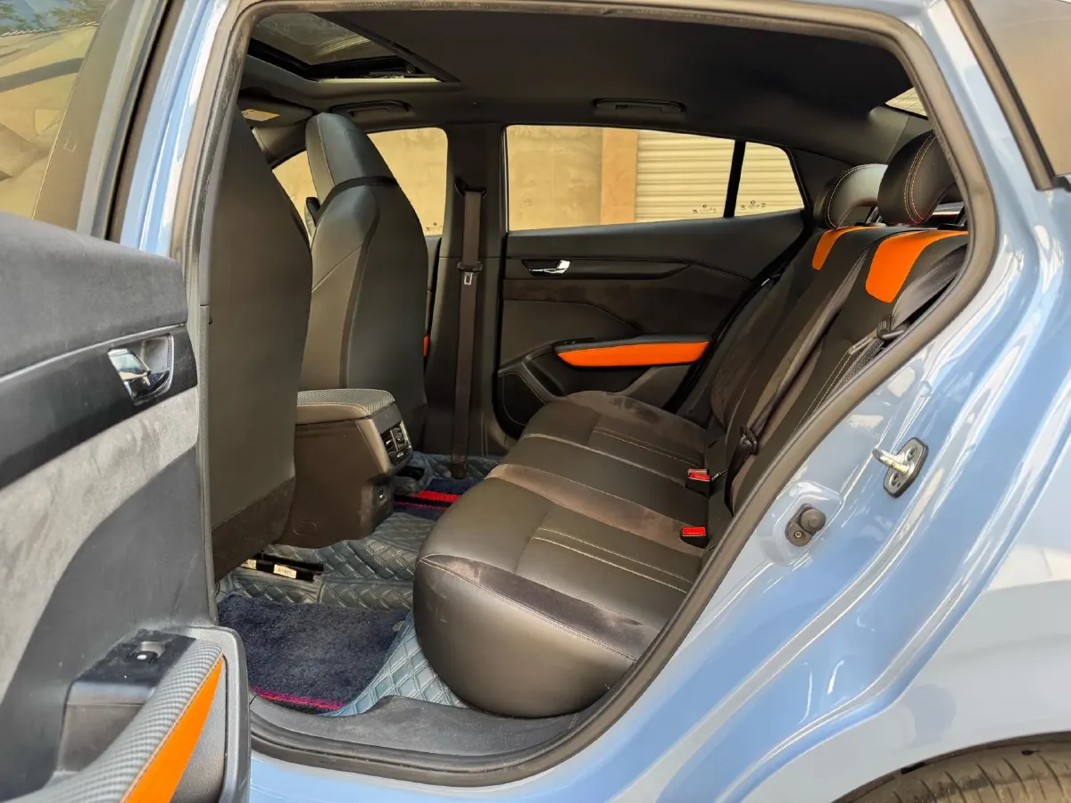 2023 DongFeng Aeolus YiXuan 1.5T 197HP L4 6DCT,autocango,china used car exporter,china ev exporter,chinese used car exporter,chinese used ev exporter