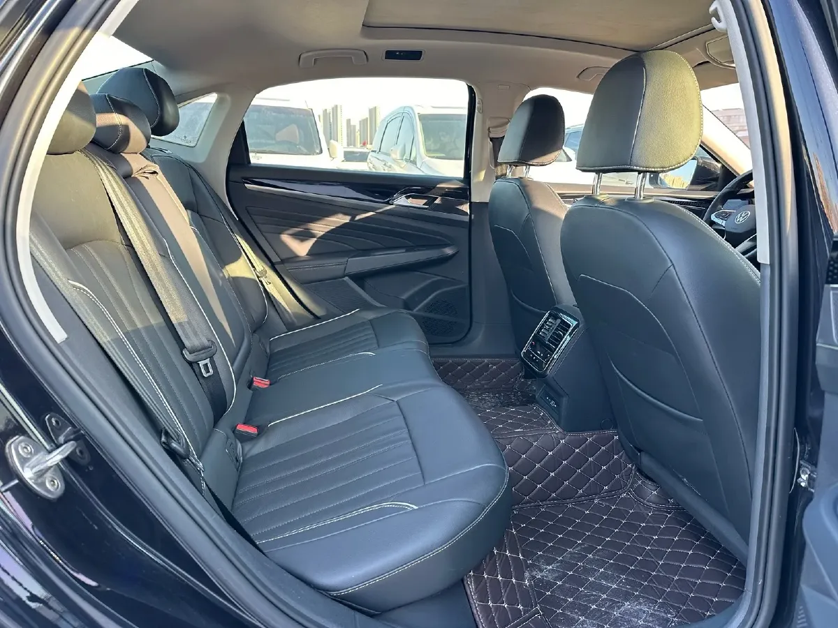 2022 Skoda Kodiak GT 2.0T 186HP L4 7DCT,autocango,china used car exporter,china ev exporter,chinese used car exporter,chinese used ev exporter