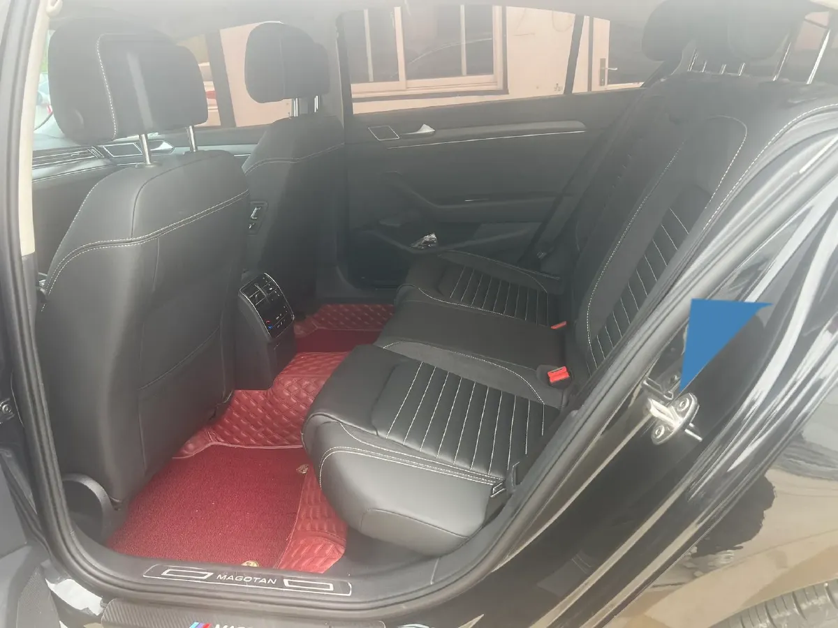 2020 Volkswagen Magotan 2.0T 186HP L4 7DCT,autocango,china used car exporter,china ev exporter,chinese used car exporter,chinese used ev exporter