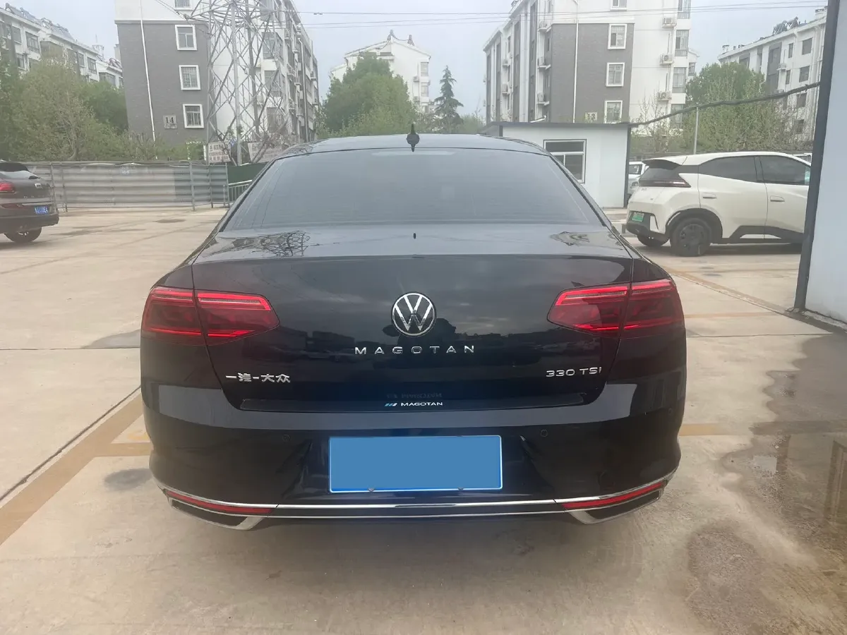 2020 Volkswagen Magotan 2.0T 186HP L4 7DCT,autocango,china used car exporter,china ev exporter,chinese used car exporter,chinese used ev exporter