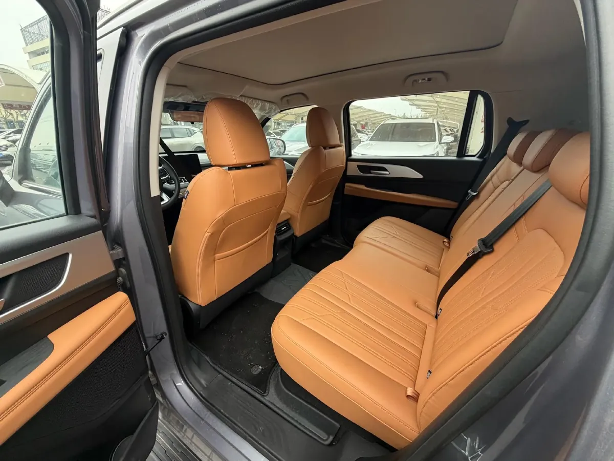 2023 Haval H5 2.0T 224HP L4 8AT,autocango,china used car exporter,china ev exporter,chinese used car exporter,chinese used ev exporter