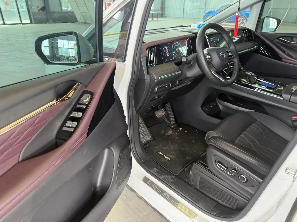 2024 GAC Trumpchi M8 2.0T 252HP L4 8AT,autocango,china used car exporter,china ev exporter,chinese used car exporter,chinese used ev exporter