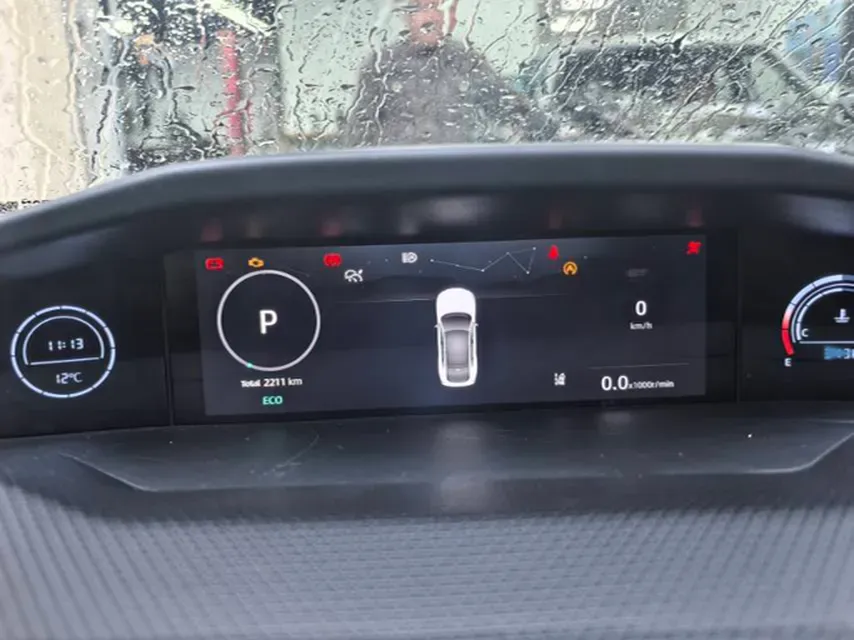 2024 ChangAn UNI-V 1.5T 188HP L4 7DCT,autocango,china used car exporter,china ev exporter,chinese used car exporter,chinese used ev exporter