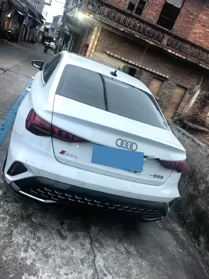 2025 Audi A3 1.5T 160HP L4 7DCT,autocango,china used car exporter,china ev exporter,chinese used car exporter,chinese used ev exporter