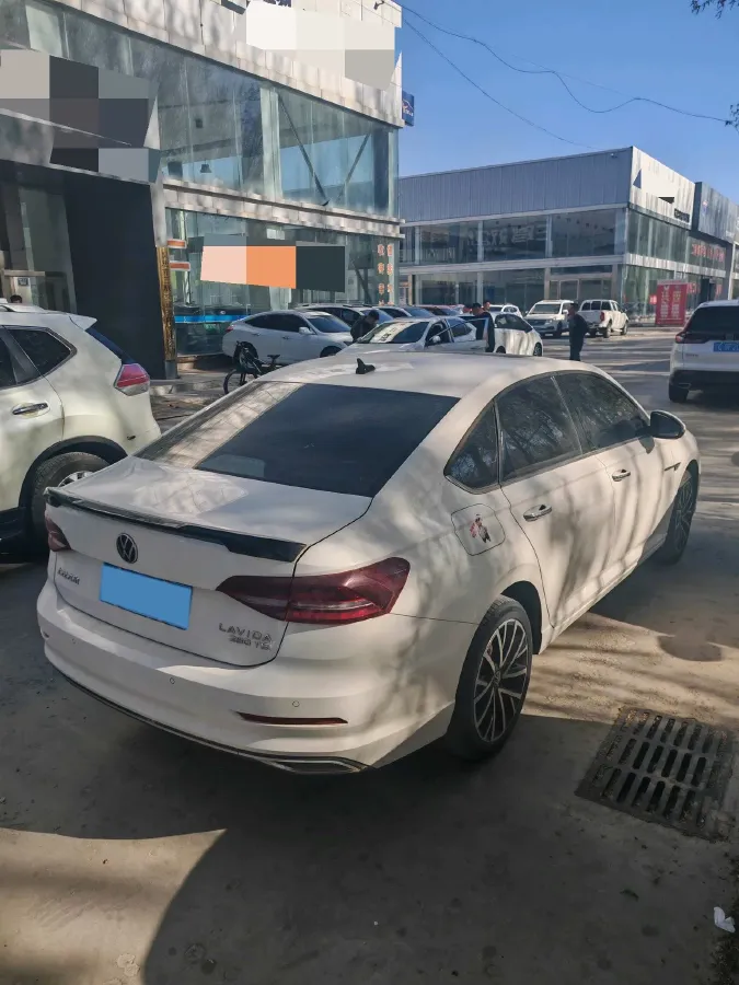 2022 Volkswagen T-Roc 1.4T 150HP L4 7DCT,autocango,china used car exporter,china ev exporter,chinese used car exporter,chinese used ev exporter