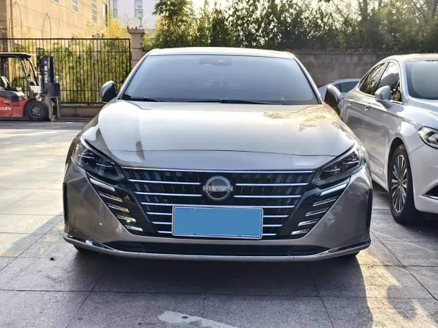 2022 Nissan Teana 2.0L 156HP L4 CVT,autocango,china used car exporter,china ev exporter,chinese used car exporter,chinese used ev exporter