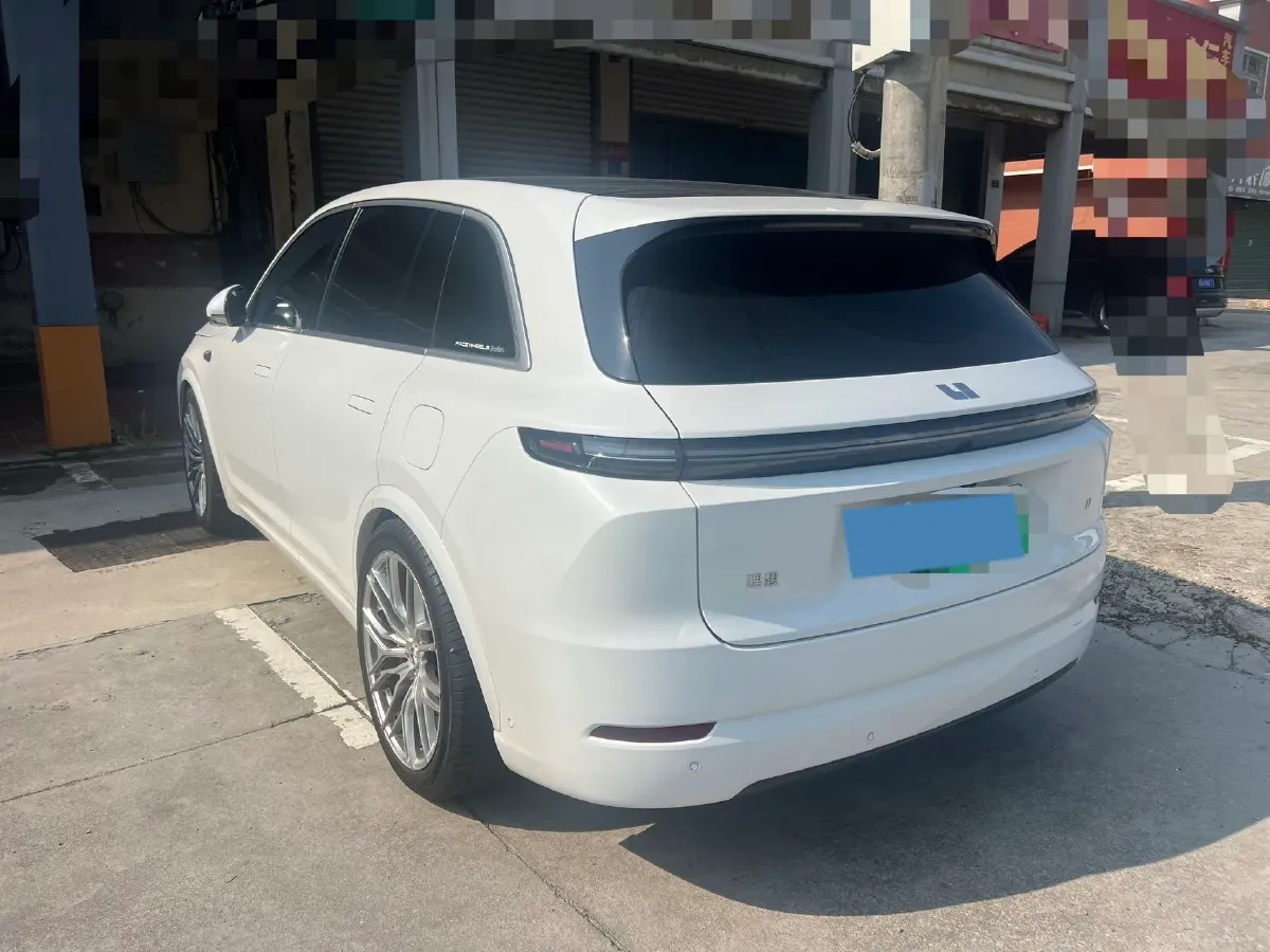 2025 Li L7 Range Extended 154HP REEV,autocango,china used car exporter,china ev exporter,chinese used car exporter,chinese used ev exporter