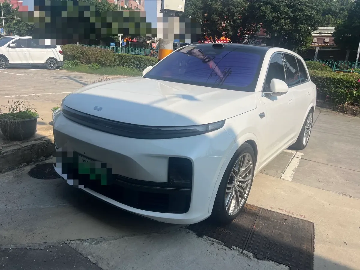 2025 Li L7 Range Extended 154HP REEV,autocango,china used car exporter,china ev exporter,chinese used car exporter,chinese used ev exporter