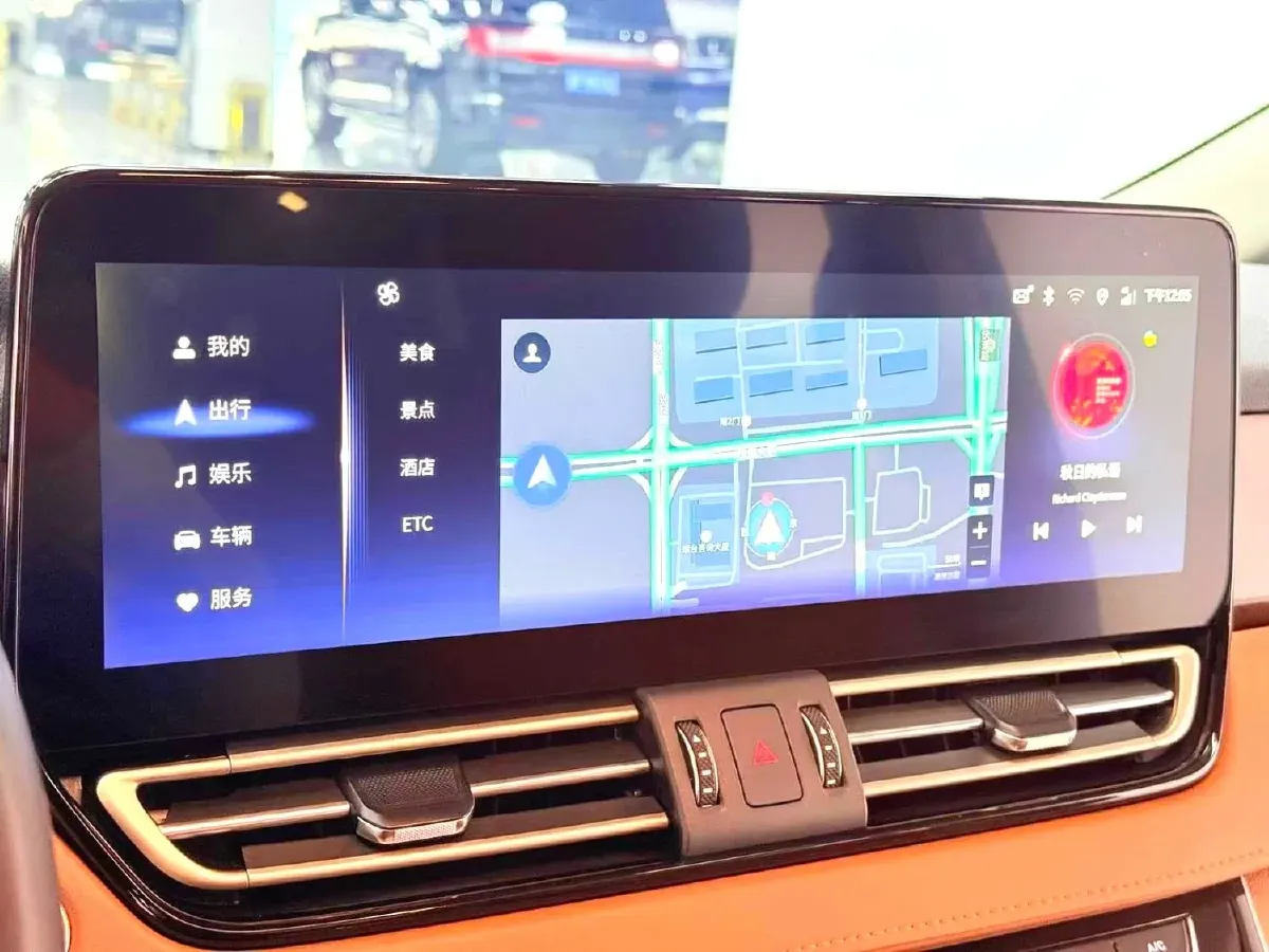 2023 HongQi HQ9 2.0T 252HP L4 8AT,autocango,china used car exporter,china ev exporter,chinese used car exporter,chinese used ev exporter