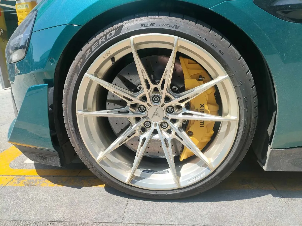 2025 MI SU7 Ultra BEV 93.7KWH,autocango,china used car exporter,china ev exporter,chinese used car exporter,chinese used ev exporter