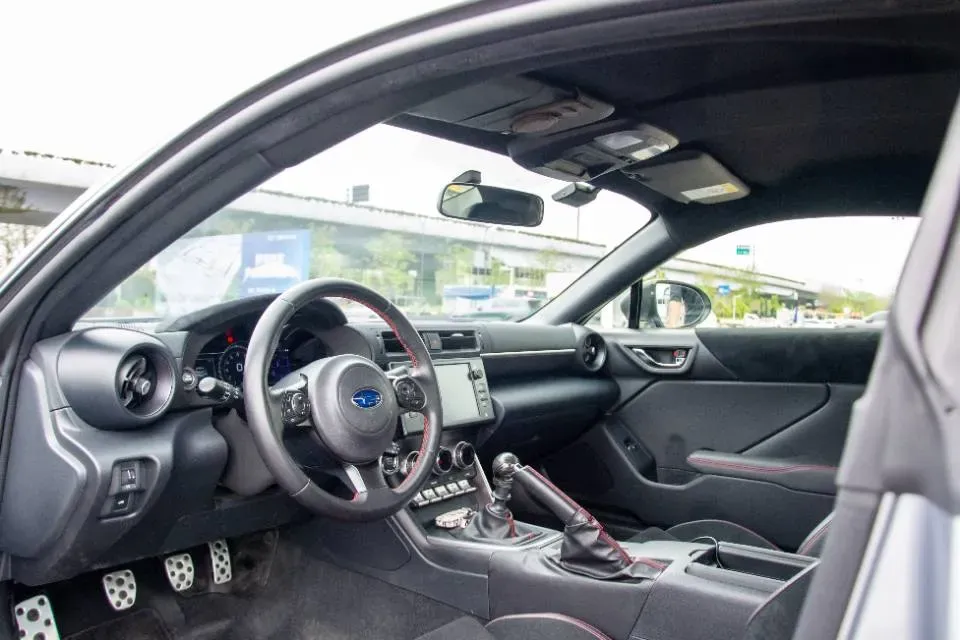 2022 Subaru BRZ 2.4L 234HP H4 6MT,autocango,china used car exporter,china ev exporter,chinese used car exporter,chinese used ev exporter