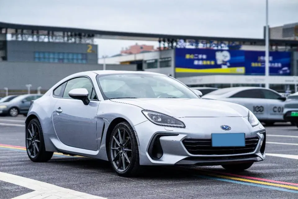 2022 Subaru BRZ 2.4L 234HP H4 6MT,autocango,china used car exporter,china ev exporter,chinese used car exporter,chinese used ev exporter