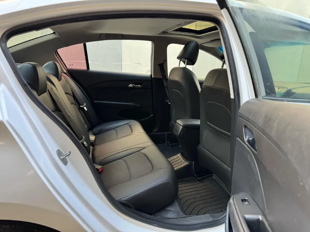 2016 Chevrolet Cavalier 1.5L 113HP L4 6AT,autocango,china used car exporter,china ev exporter,chinese used car exporter,chinese used ev exporter