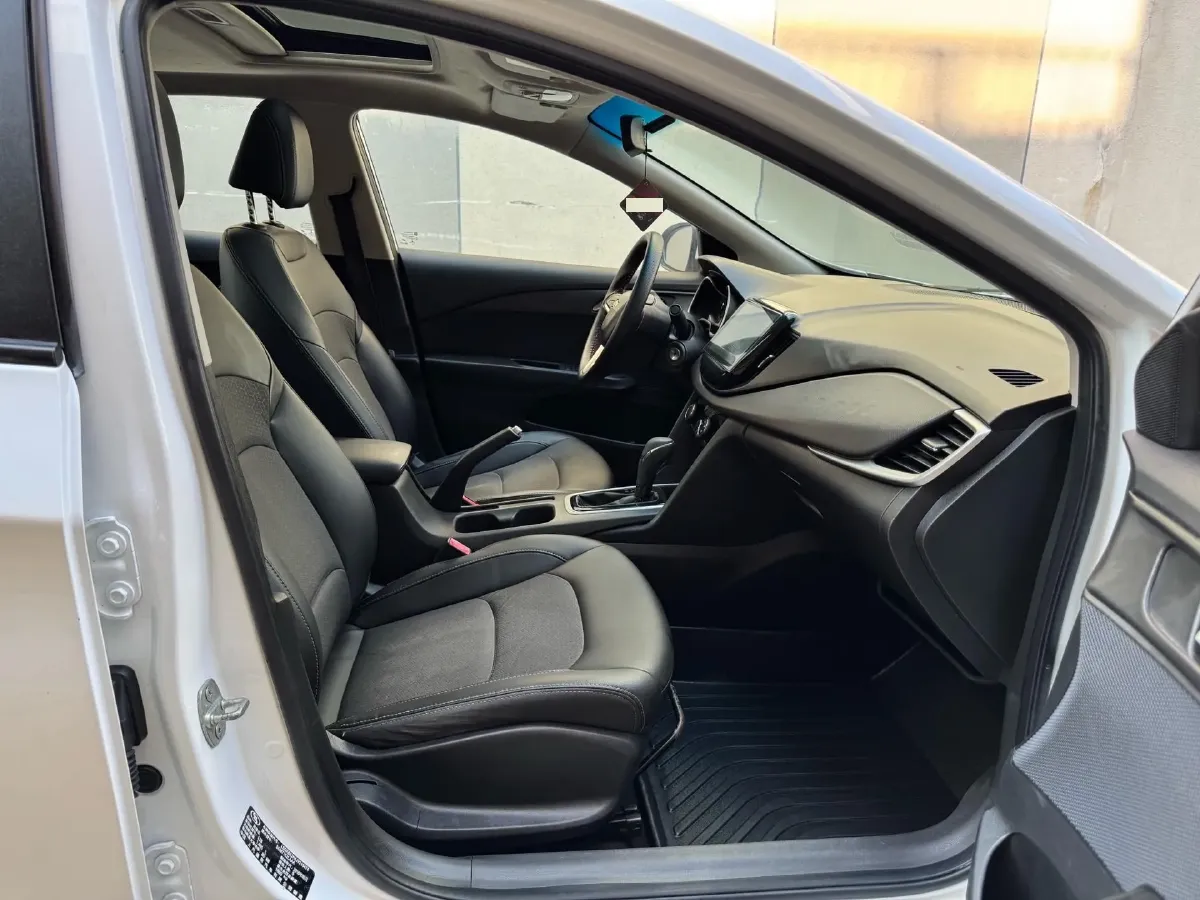 2016 Chevrolet Cavalier 1.5L 113HP L4 6AT,autocango,china used car exporter,china ev exporter,chinese used car exporter,chinese used ev exporter