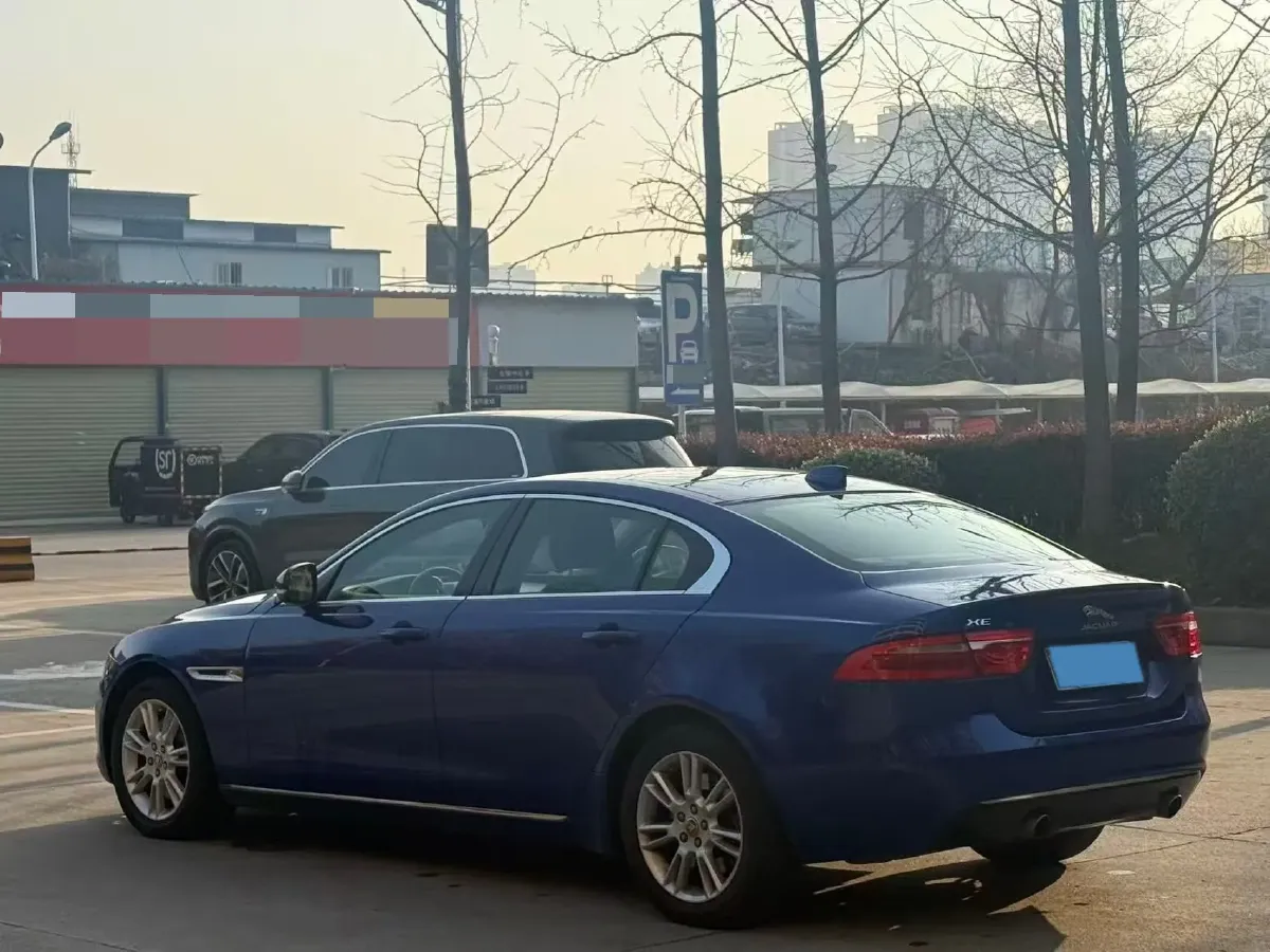 2018 Jaguar XEL 2.0T 200HP L4 8AT,autocango,china used car exporter,china ev exporter,chinese used car exporter,chinese used ev exporter