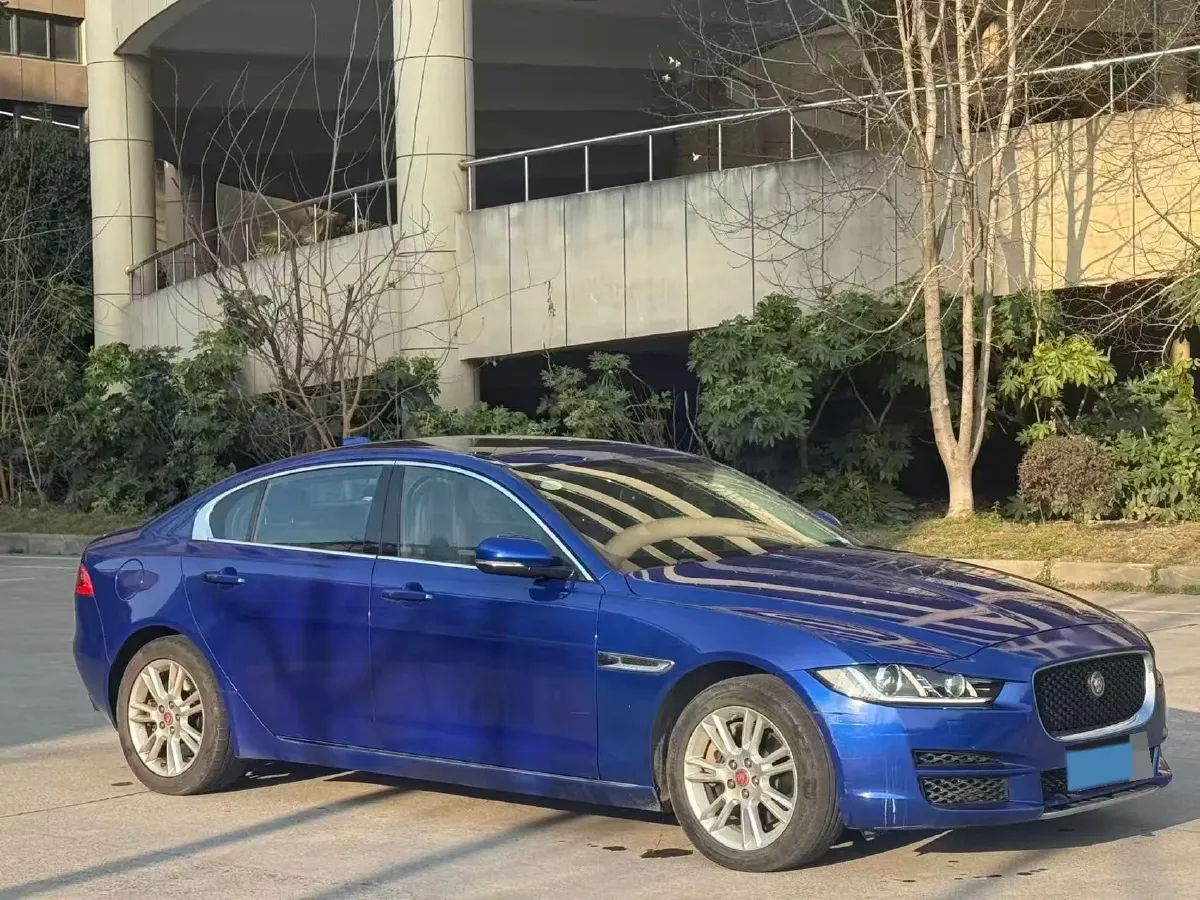 2018 Jaguar XEL 2.0T 200HP L4 8AT,autocango,china used car exporter,china ev exporter,chinese used car exporter,chinese used ev exporter