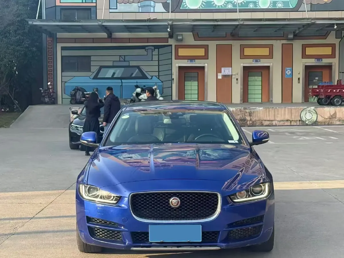 2018 Jaguar XEL 2.0T 200HP L4 8AT,autocango,china used car exporter,china ev exporter,chinese used car exporter,chinese used ev exporter