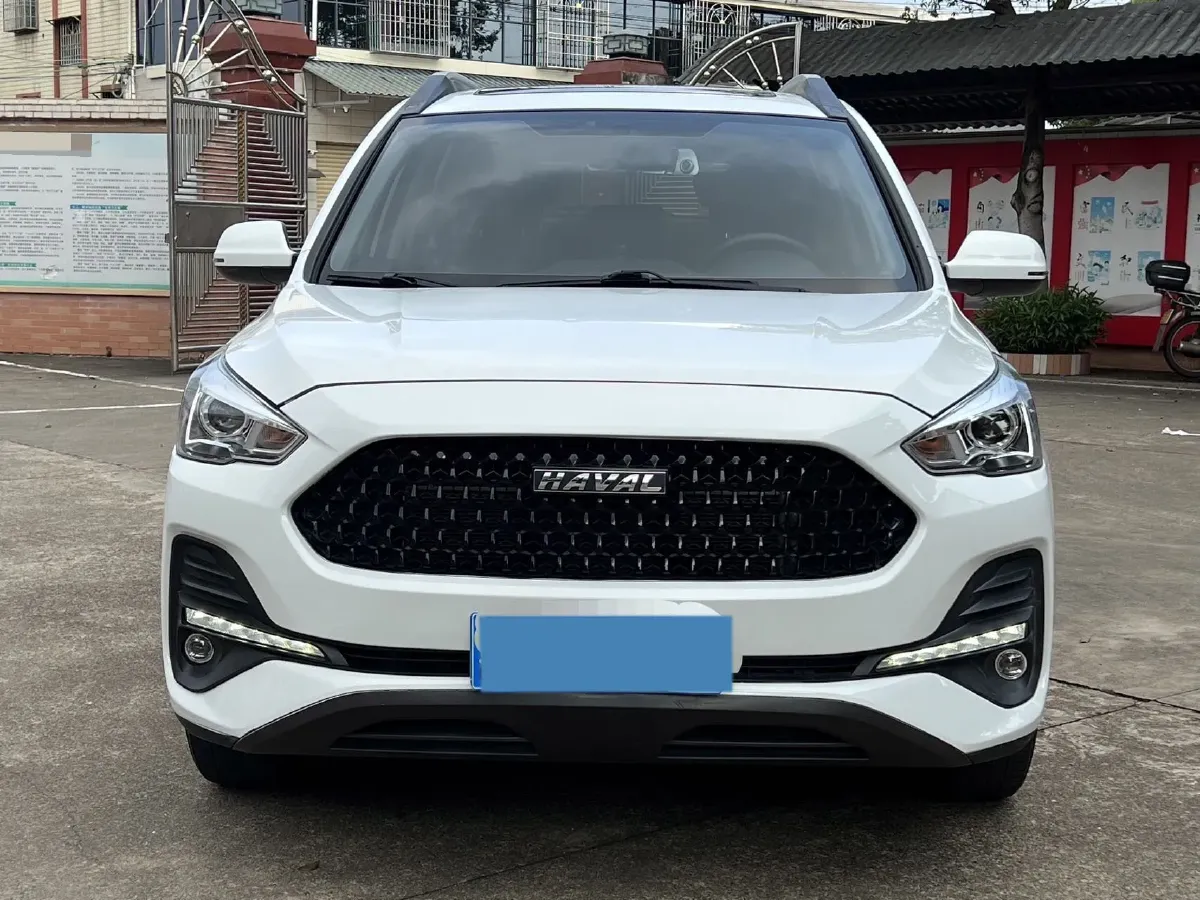 2019 Haval M6 1.5T 150HP L4 7DCT,autocango,china used car exporter,china ev exporter,chinese used car exporter,chinese used ev exporter
