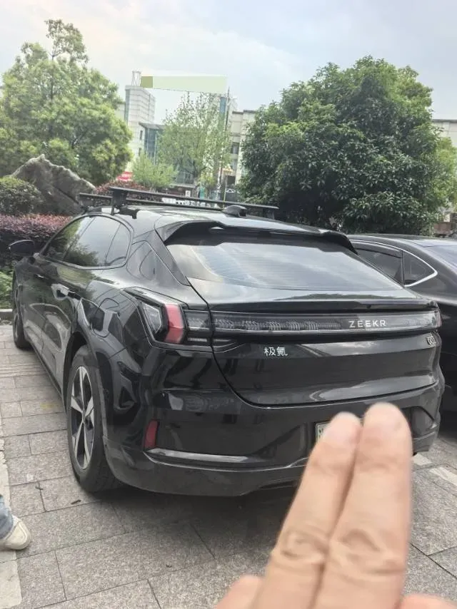 2022 Zeekr 001 BEV 86KWH,autocango,china used car exporter,china ev exporter,chinese used car exporter,chinese used ev exporter