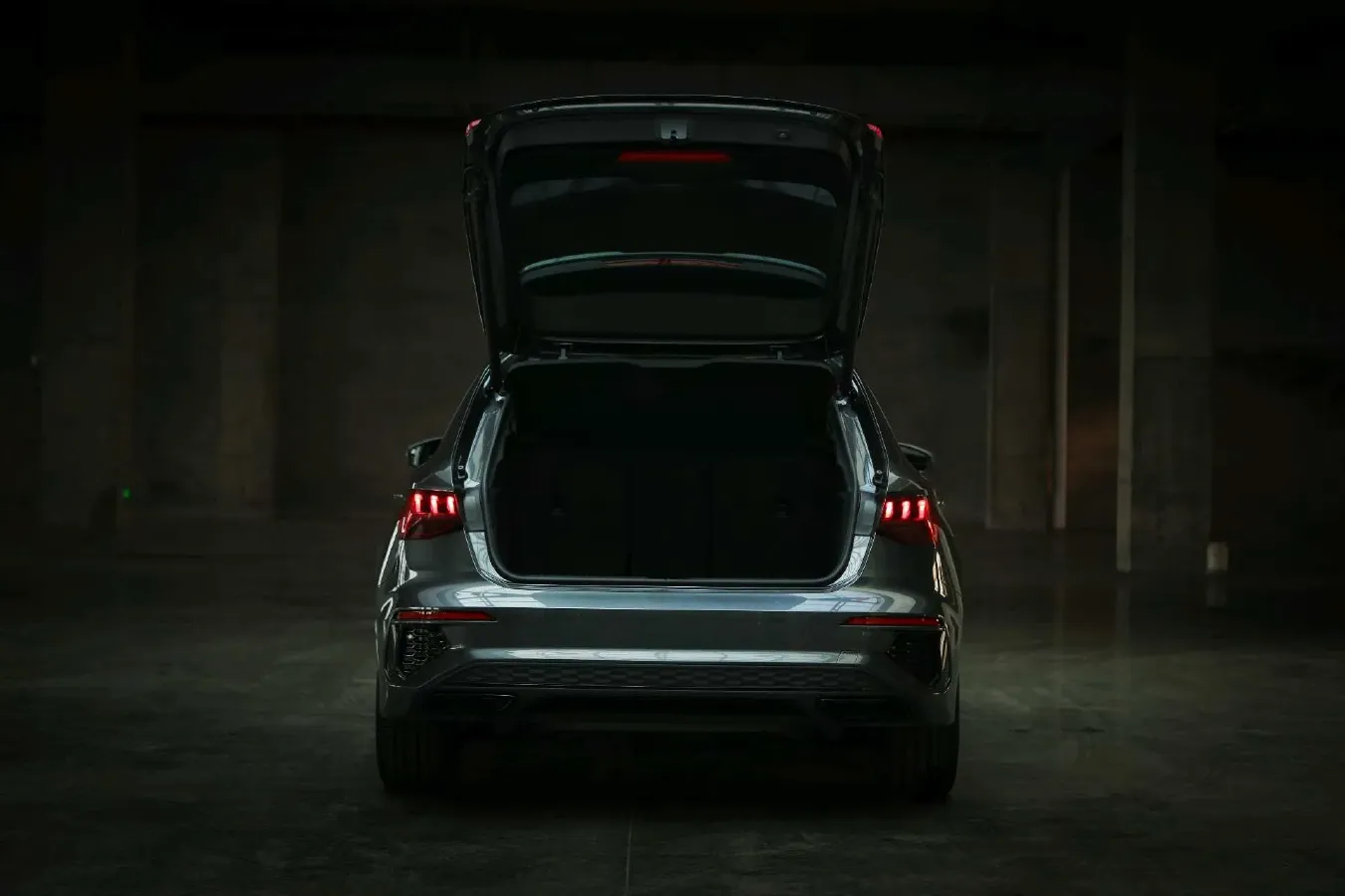 2022 Audi A3 1.4T 150HP L4 7DCT,autocango,china used car exporter,china ev exporter,chinese used car exporter,chinese used ev exporter