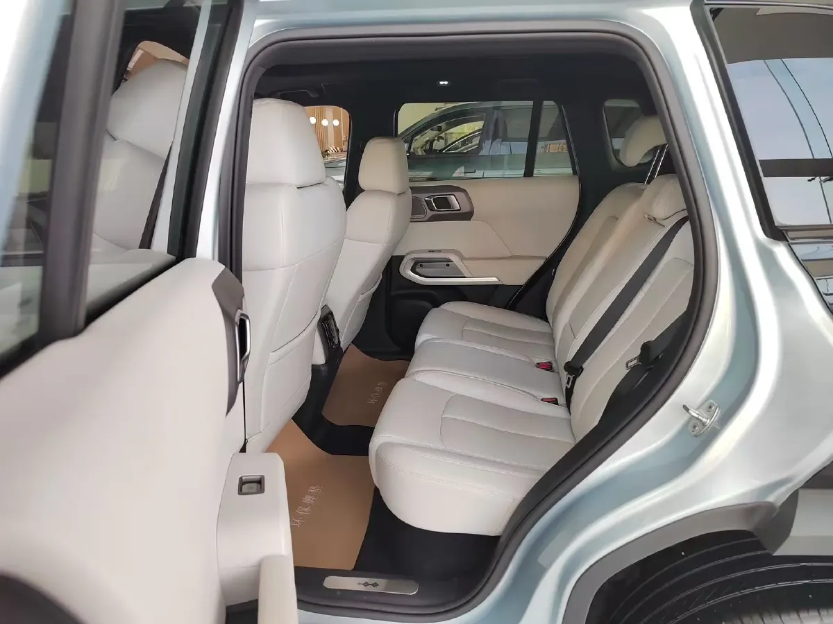 2025 FangChengBao Tai 3 BEV,autocango,china used car exporter,china ev exporter,chinese used car exporter,chinese used ev exporter