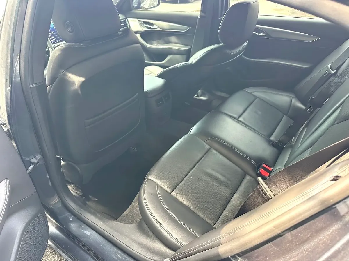 2020 Cadillac CT5 2.0T 237HP L4 10AT,autocango,china used car exporter,china ev exporter,chinese used car exporter,chinese used ev exporter