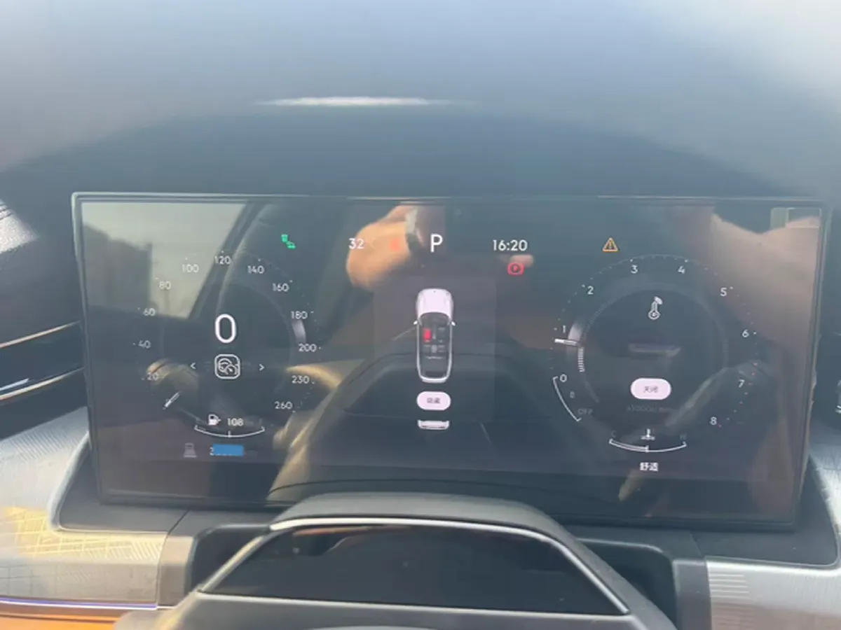 2024 LYNK&CO 09 2.0T 254HP L4 8AT,autocango,china used car exporter,china ev exporter,chinese used car exporter,chinese used ev exporter