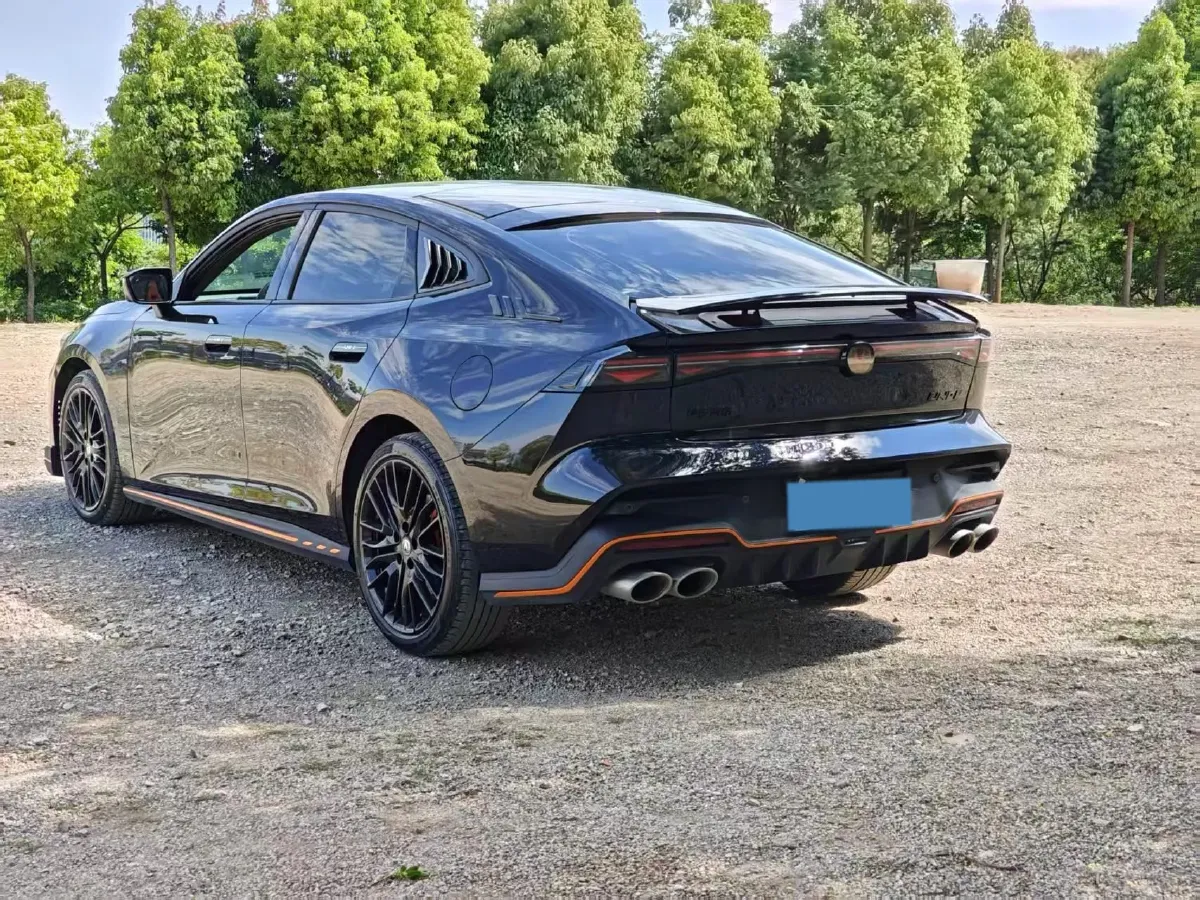 2025 ChangAn UNI-V 2.0T 245HP L4 8AT,autocango,china used car exporter,china ev exporter,chinese used car exporter,chinese used ev exporter