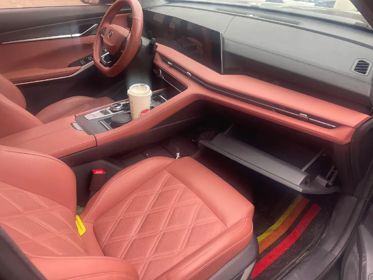 2023 ChangAn CS75 Plus 1.5T 188HP L4 8AT,autocango,china used car exporter,china ev exporter,chinese used car exporter,chinese used ev exporter