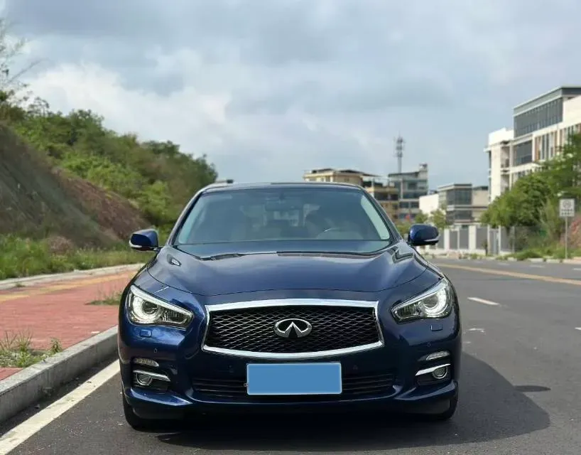 2016 Infiniti Q50L 2.0T 211HP L4 7AT,autocango,china used car exporter,china ev exporter,chinese used car exporter,chinese used ev exporter