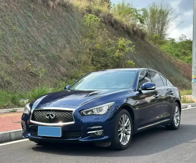 2016 Infiniti Q50L 2.0T 211HP L4 7AT,autocango,china used car exporter,china ev exporter,chinese used car exporter,chinese used ev exporter
