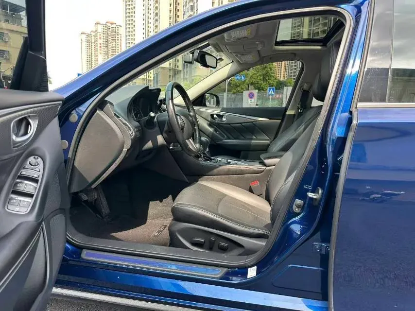 2016 Infiniti Q50L 2.0T 211HP L4 7AT,autocango,china used car exporter,china ev exporter,chinese used car exporter,chinese used ev exporter