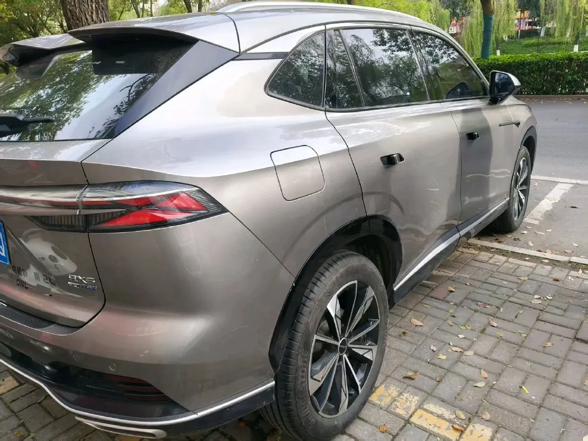 2023 Roewe RX5 1.5T 188HP L4 7DCT,autocango,china used car exporter,china ev exporter,chinese used car exporter,chinese used ev exporter